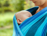 Sling, écharpe sans noeud : Un moyen rapide et efficace de porter votre bébé
